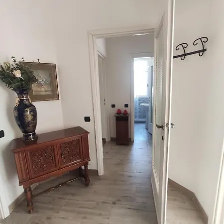 Lägenhet C&y Torelli 1 *