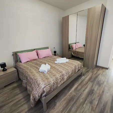 公寓 C&y Torelli 1 诺瓦拉