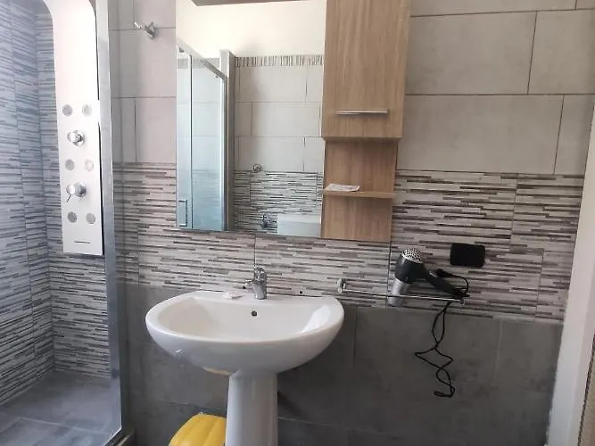 Apartment C&y Torelli 1 *